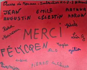 Lire la suite à propos de l’article Découverte du cirque à l&rsquo;école maternelle – Momignies